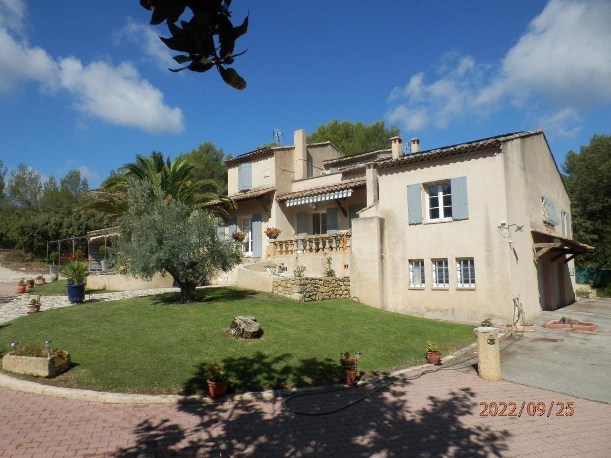Gite Le City En Provence Lambesc Exterior photo