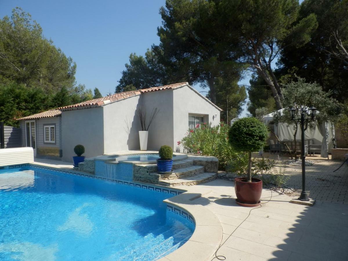 Gite Le City En Provence Lambesc Exterior photo