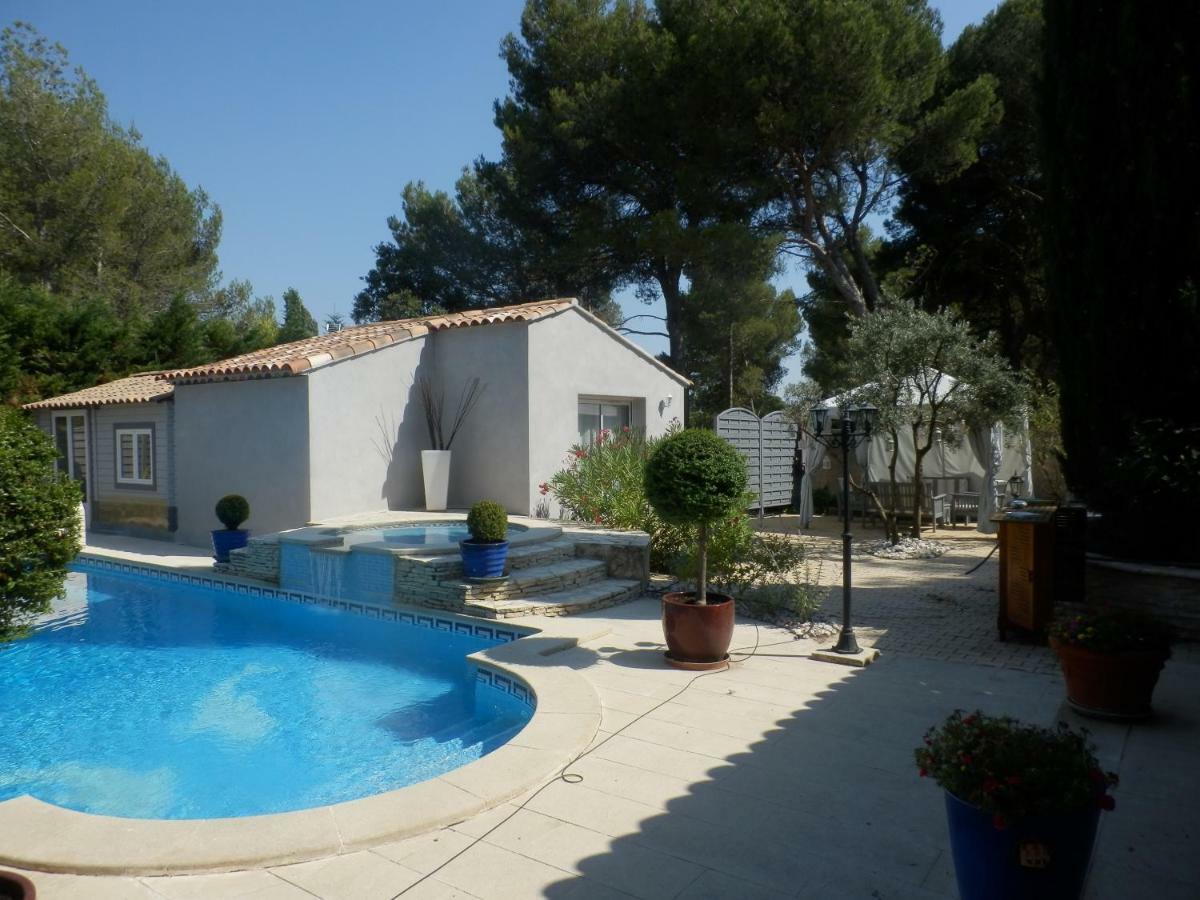 Gite Le City En Provence Lambesc Exterior photo